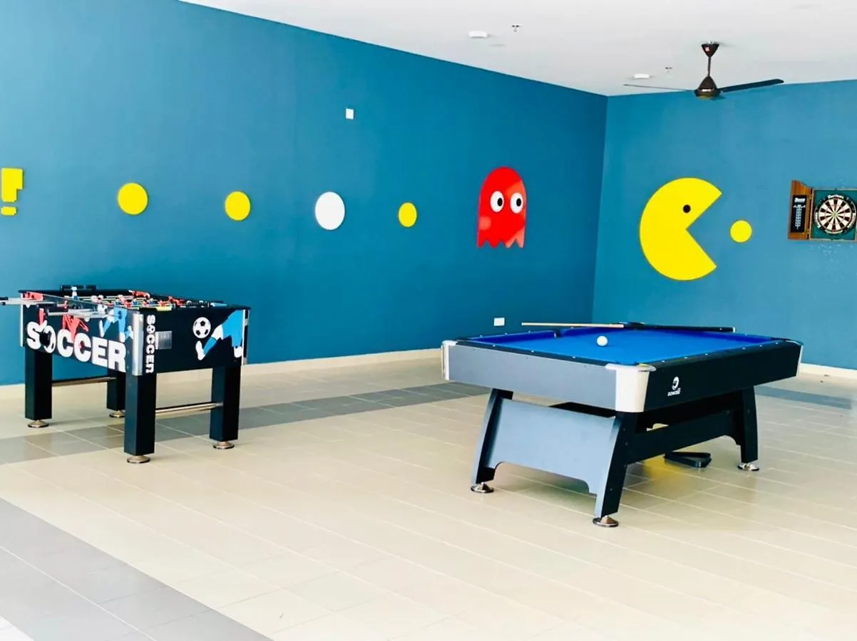 Umar Homestay - Alanis Klia Sepang Malaysia